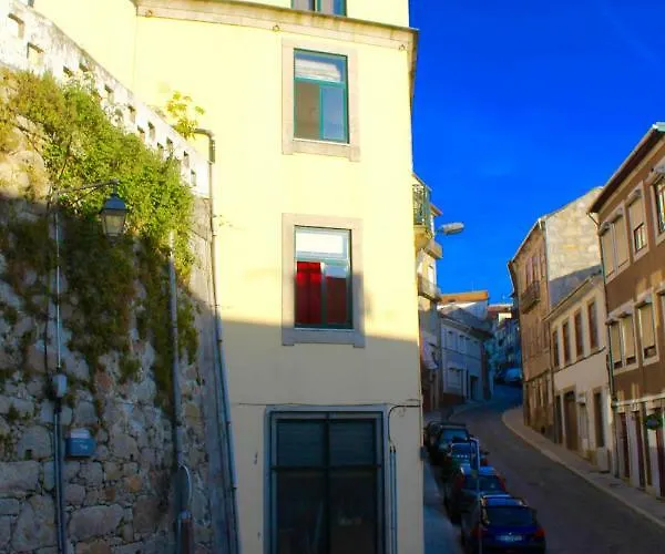 Douro Surf Albergue *