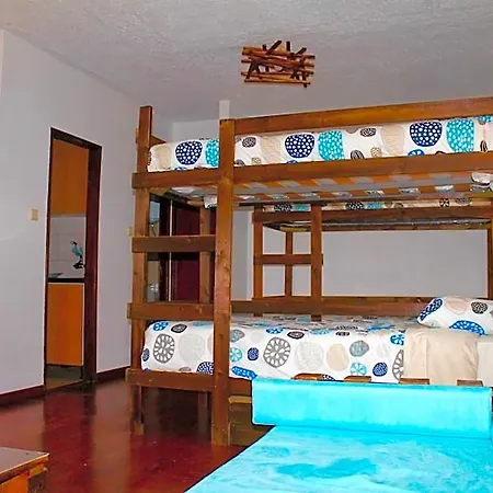 Hostel Douro Surf Βίλα Νόβα ντε Γκάια