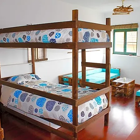 Hostel Douro Surf Βίλα Νόβα ντε Γκάια