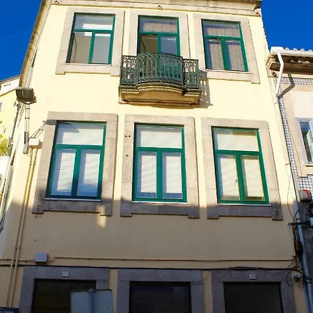 Douro Surf Hostal
