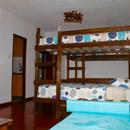 Douro Surf Hostal *