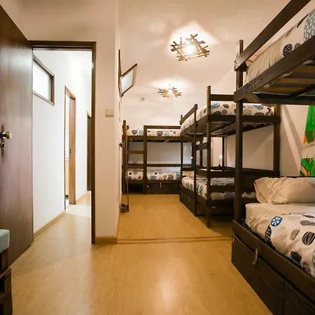 Douro Surf Hostal *